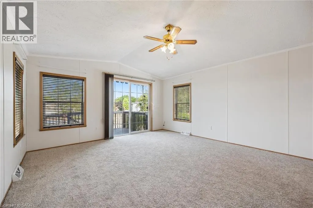 21 TRILLIUM BEACH Drive