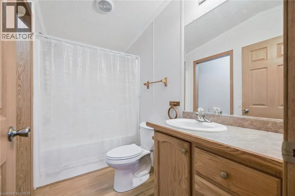 21 TRILLIUM BEACH Drive