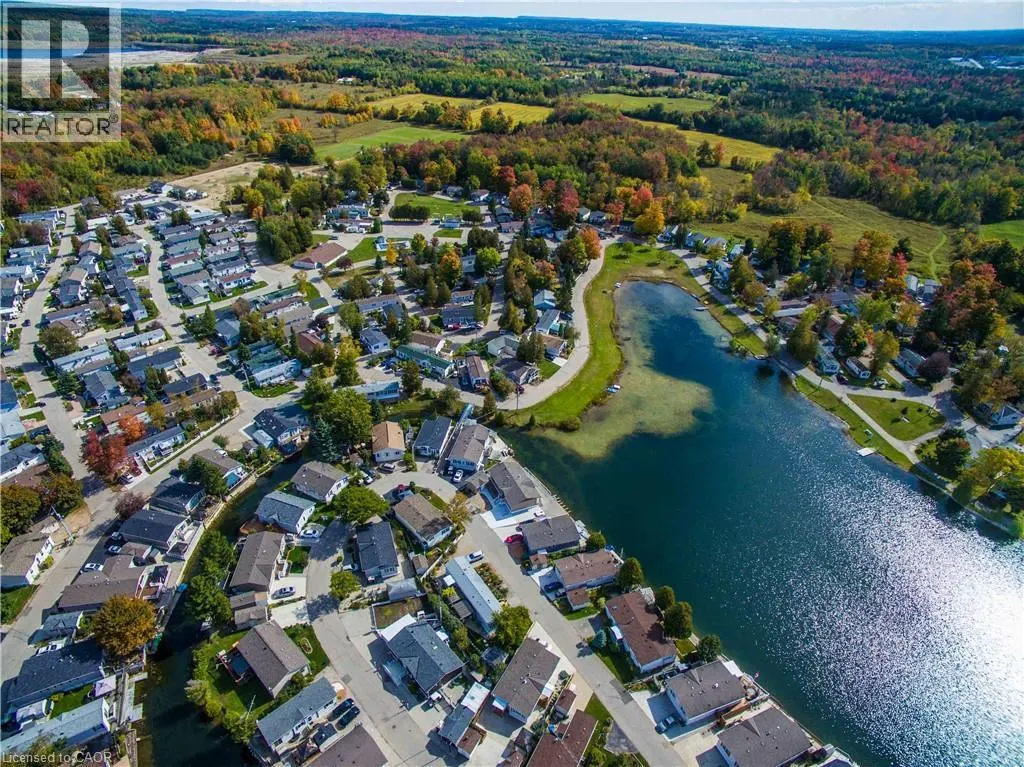 21 TRILLIUM BEACH Drive