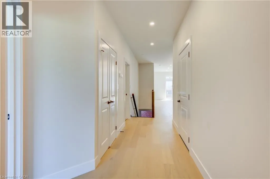 5 SOUTH Court W