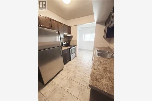 283 FAIRWAY Road N Unit# 90