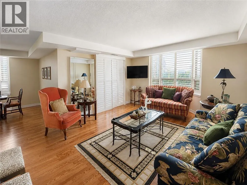 8 VILLAGE GREEN Boulevard Unit# 507 #507