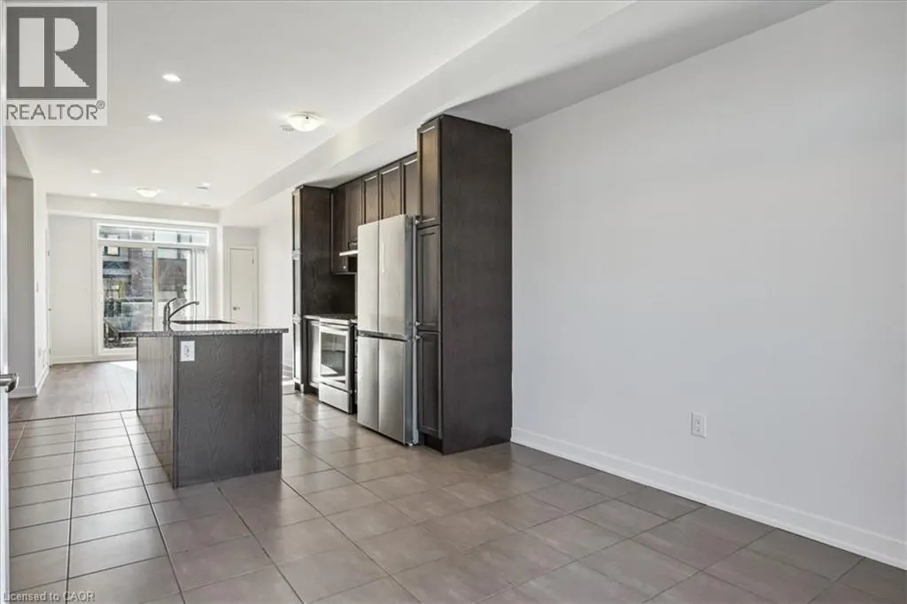 590 NORTH SERVICE Road Unit# 31 #31