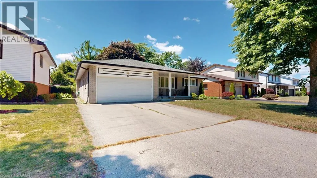 31 APPLEWOOD Lane