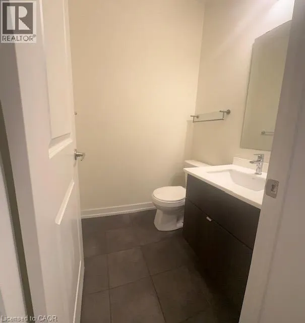 166 SQUIRE Crescent