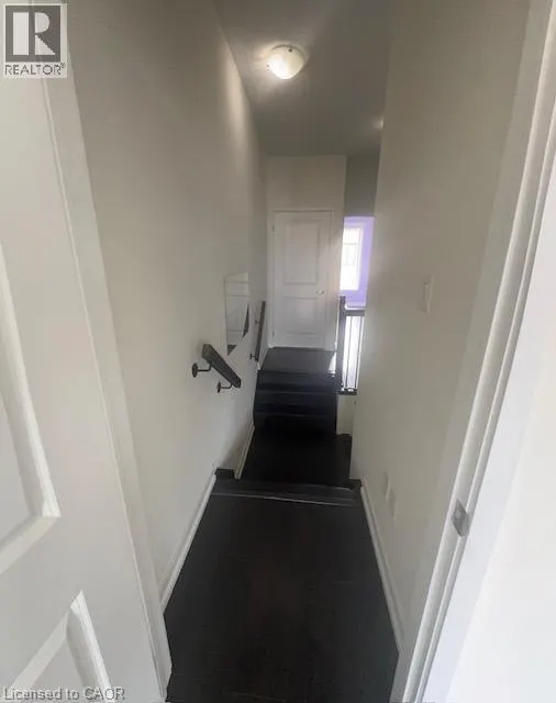 166 SQUIRE Crescent