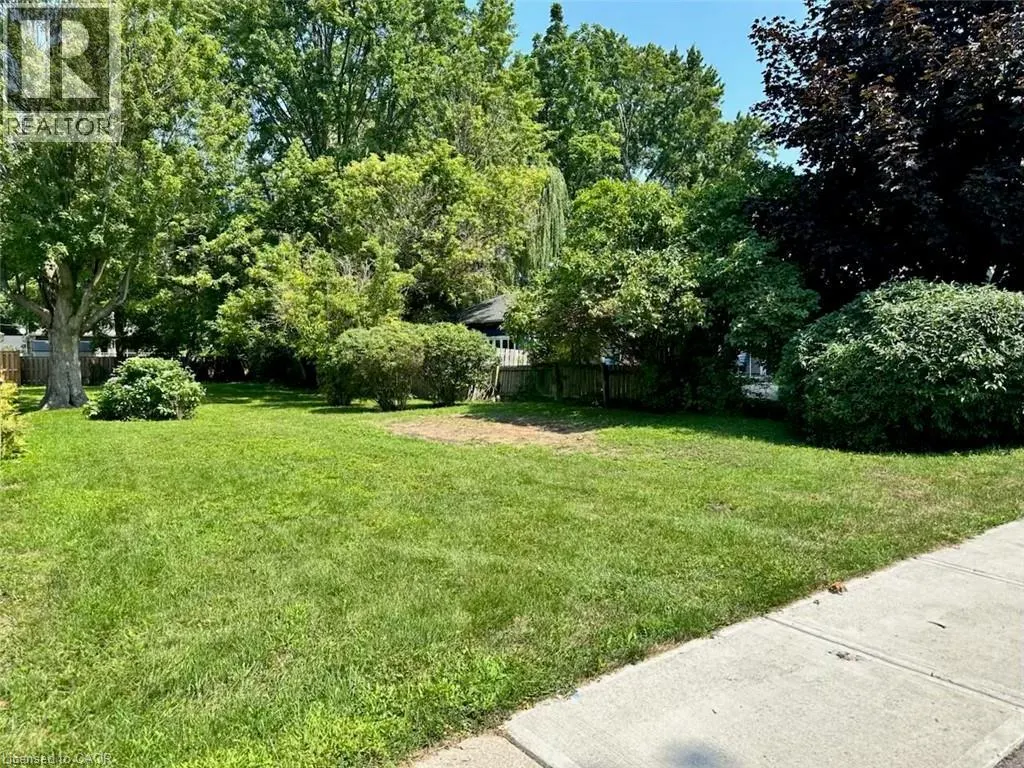 VL NORTH CAYUGA Street W