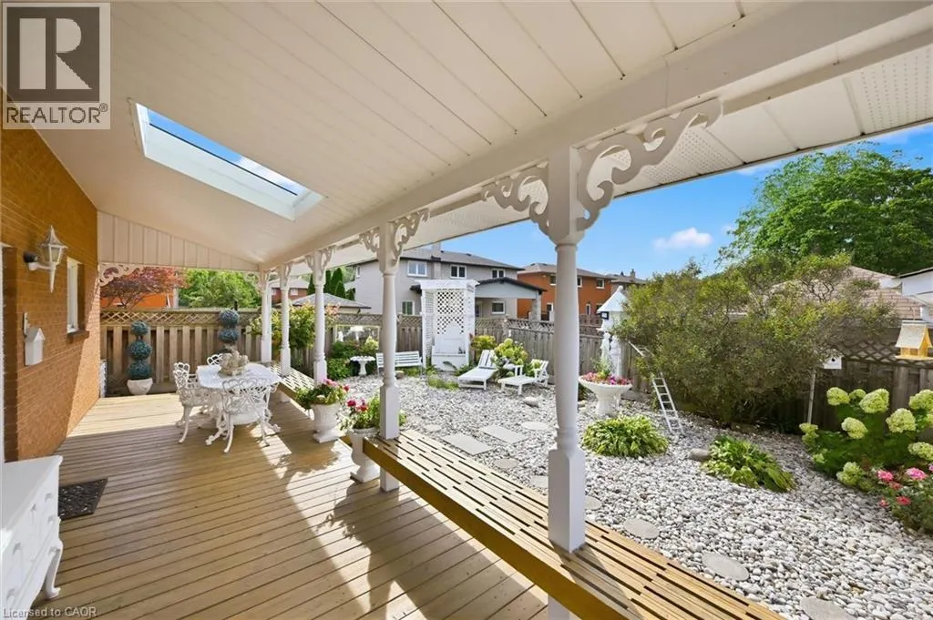 83 OAKRIDGE Drive