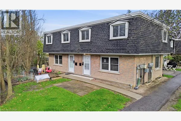 76 BORDEN Parkway Unit# 10