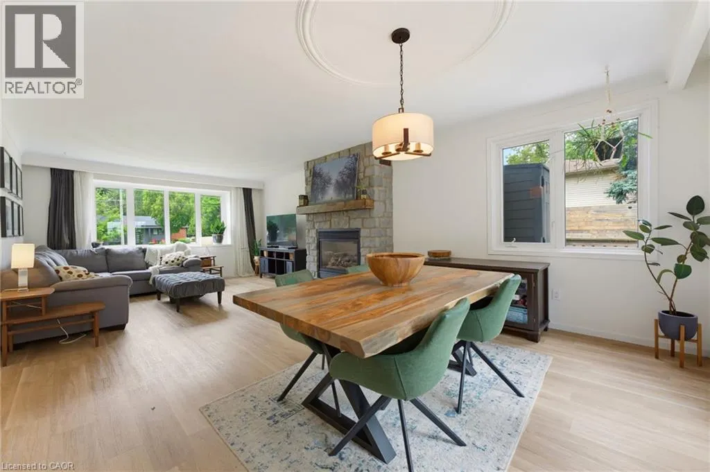 200 LYNDEN Road
