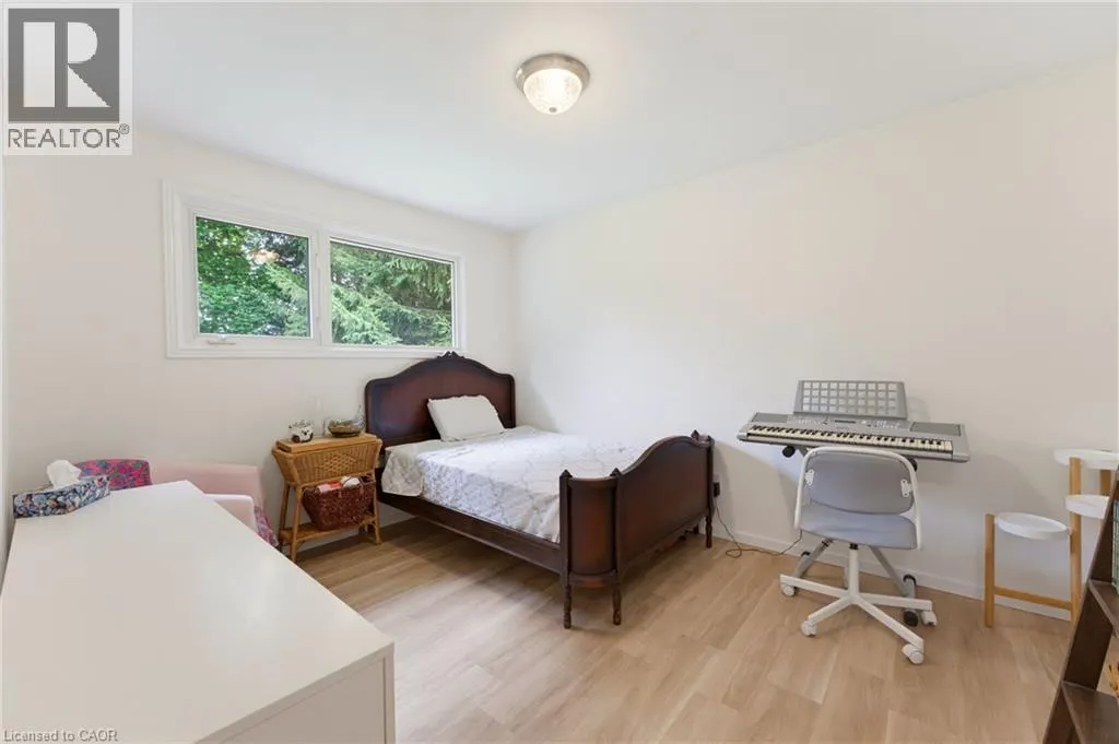 200 LYNDEN Road