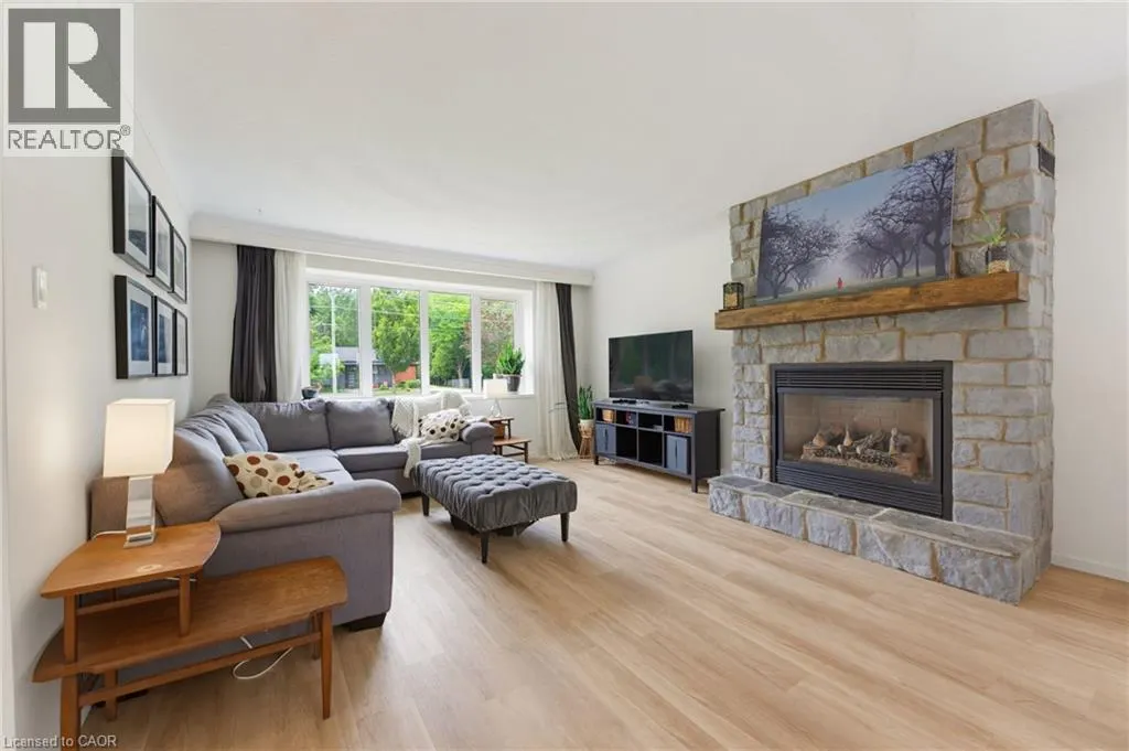 200 LYNDEN Road