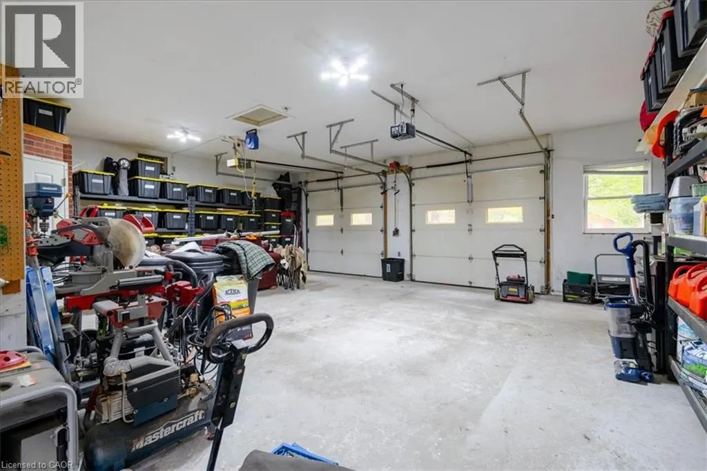 111 DECOU Road