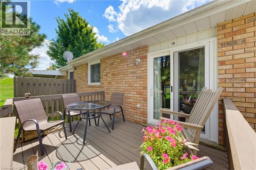 60 WHITLAW Way Unit# 10 #10