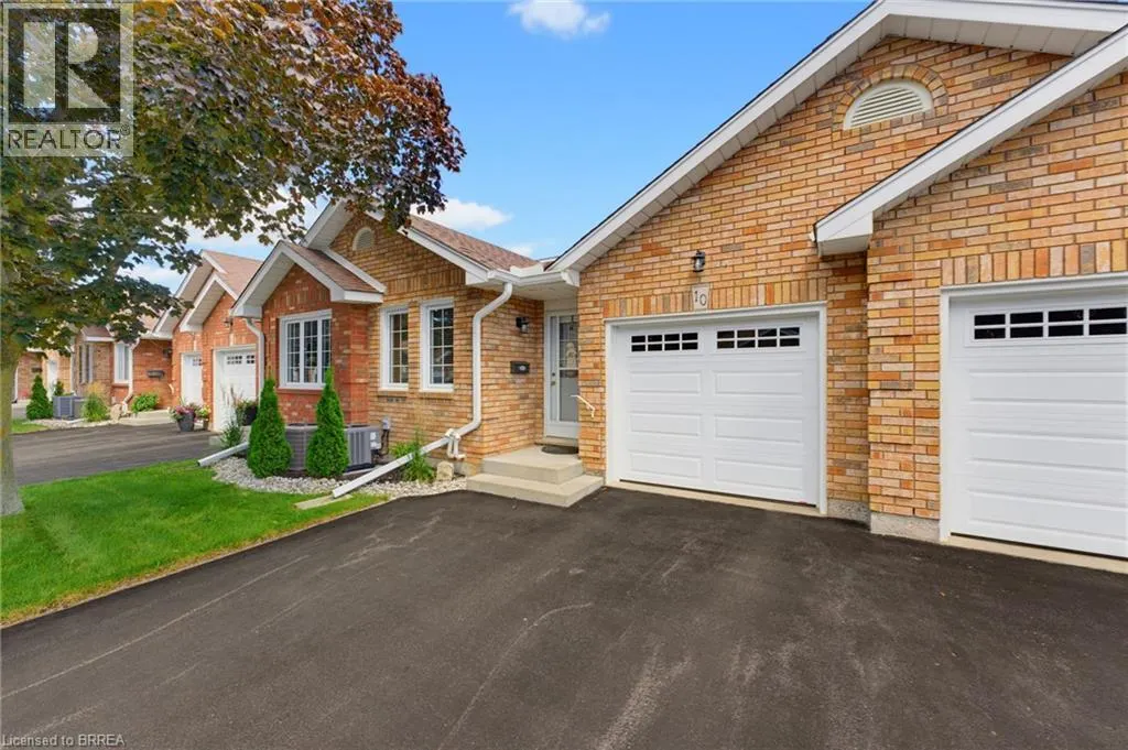 60 WHITLAW Way Unit# 10 #10