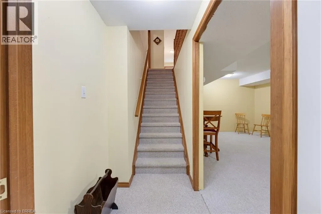 60 WHITLAW Way Unit# 10 #10