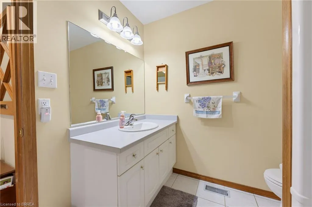 60 WHITLAW Way Unit# 10 #10