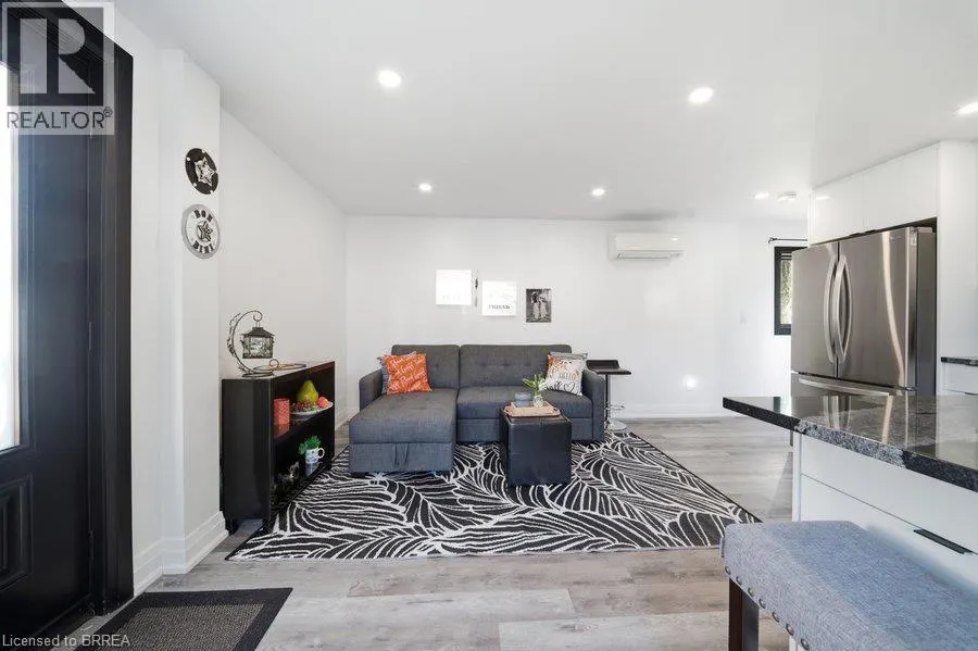 99 FOURTH CONCESSION Road Unit# 4 #4