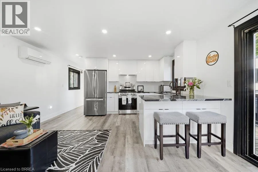 99 FOURTH CONCESSION Road Unit# 4 #4