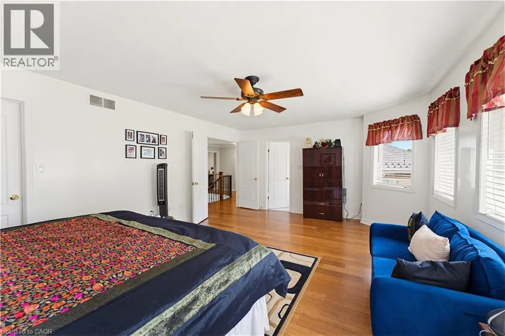 805 MUNICH Circle