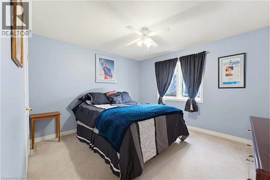 805 MUNICH Circle