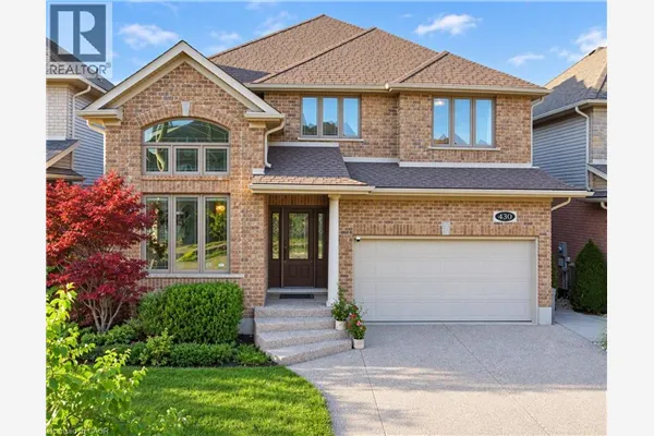 430 RIDEAU RIVER Street