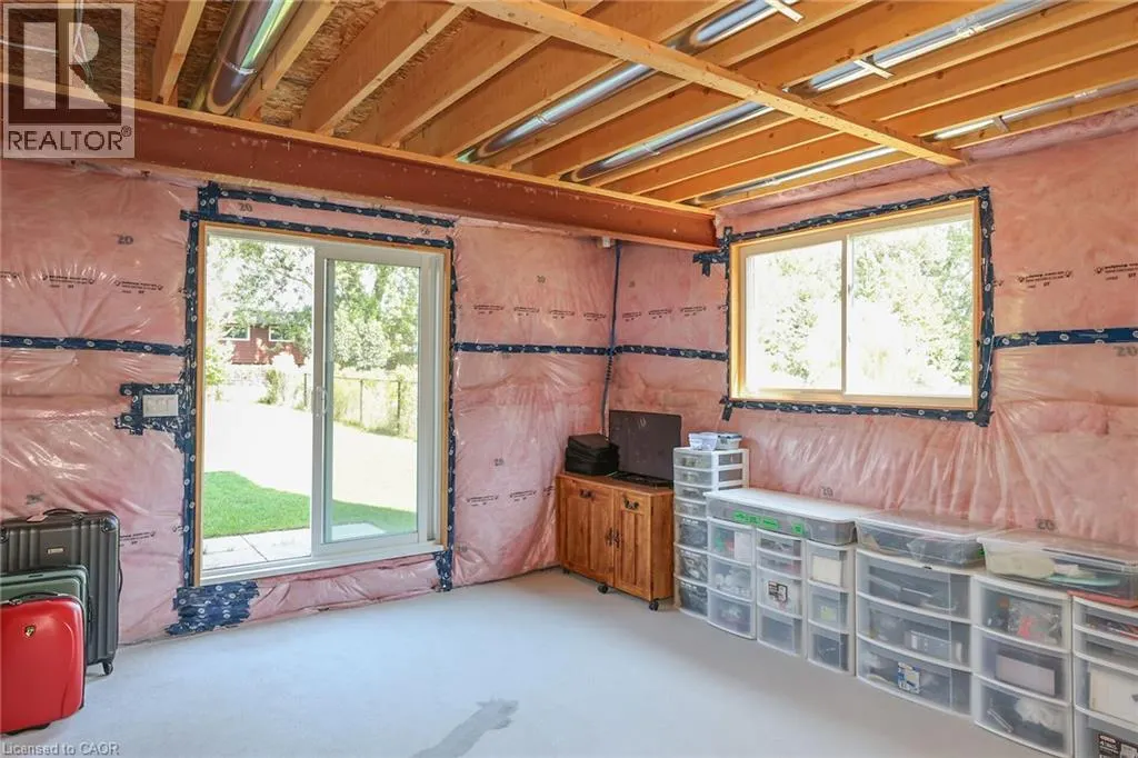 3608 CAROLINIA Court