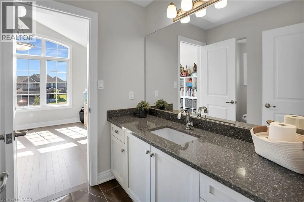 3608 CAROLINIA Court