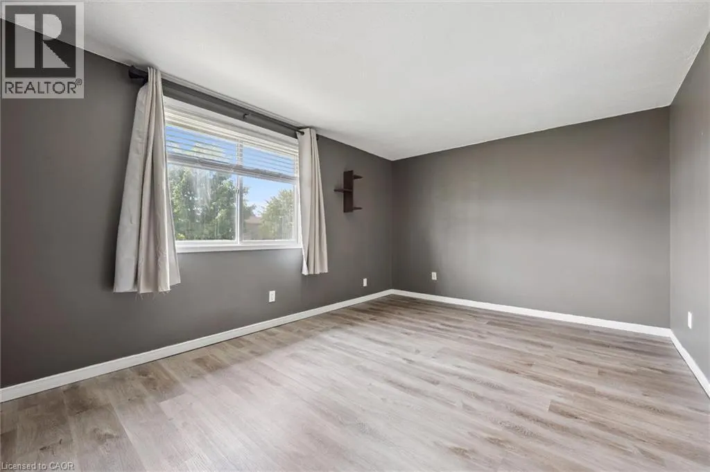 750 ERINBROOK Drive Unit# 2 #2