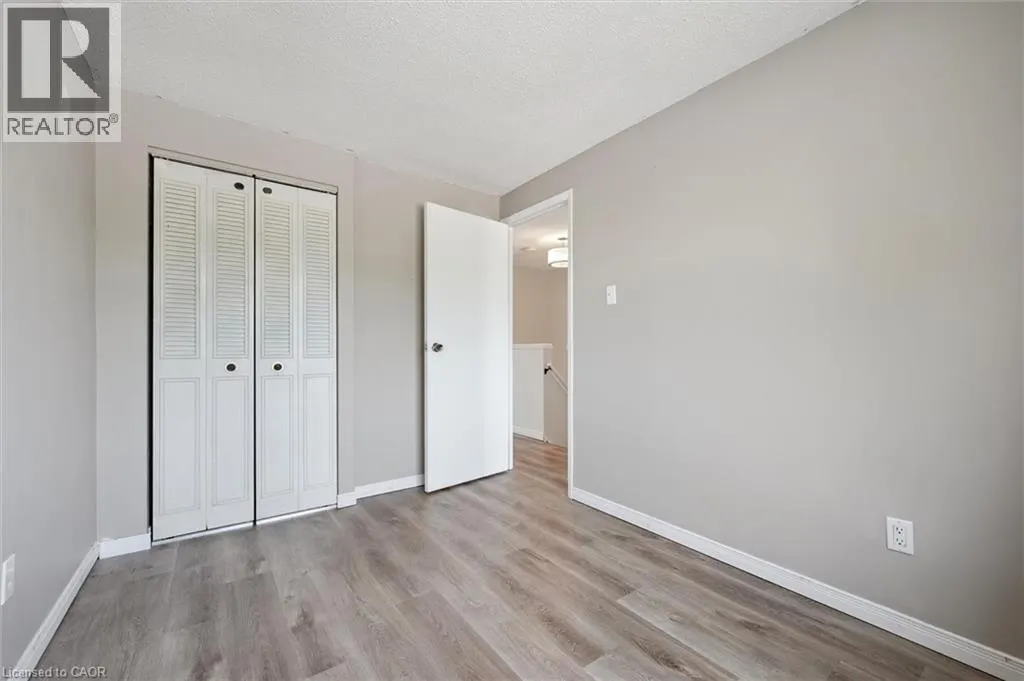 750 ERINBROOK Drive Unit# 2 #2