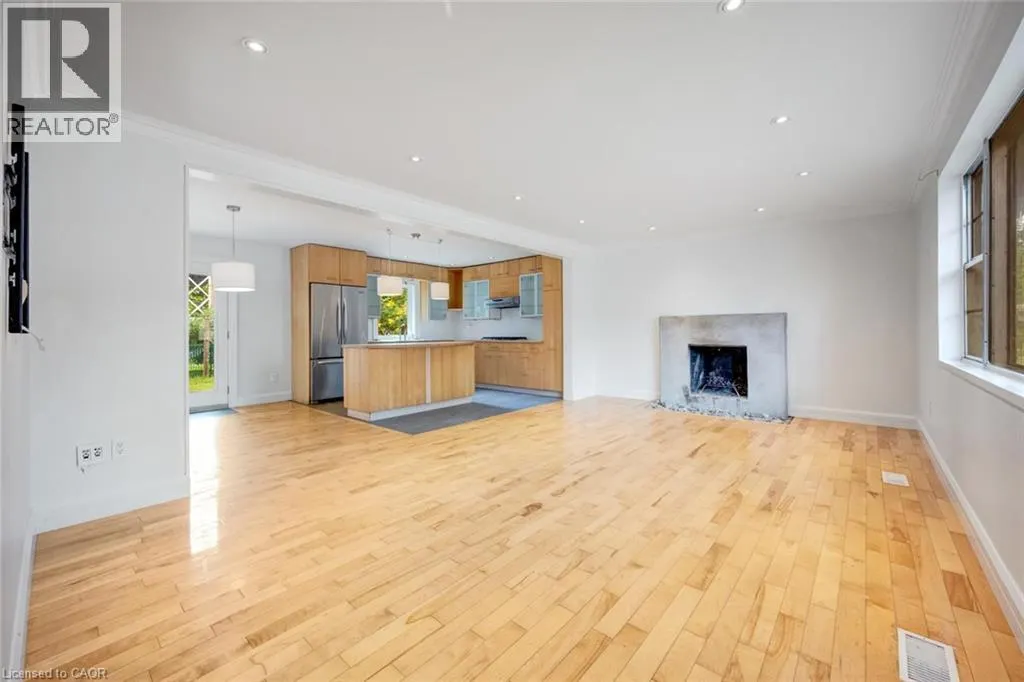 7 WASHINGTON Avenue