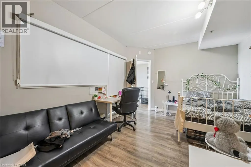 1291 GORDON Street Unit# 420 #420