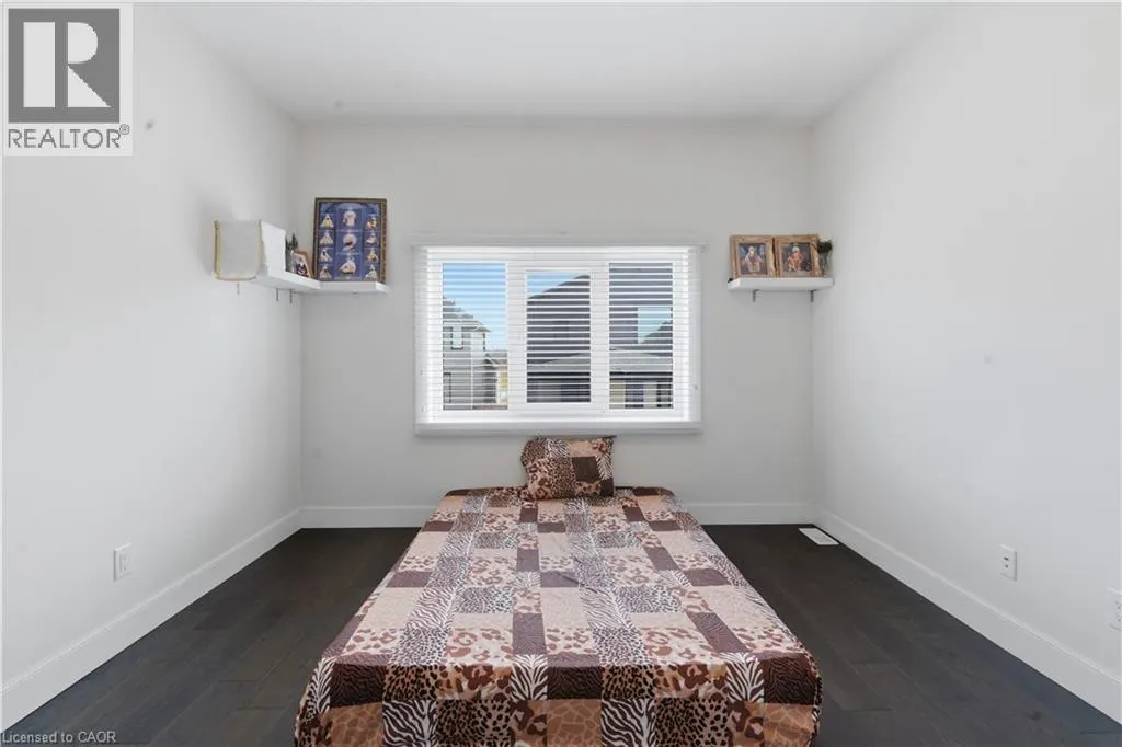 2000 MADDEX Way