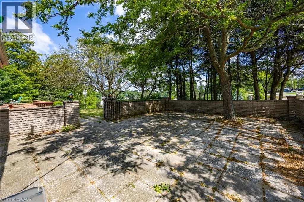 17 DONJON Boulevard