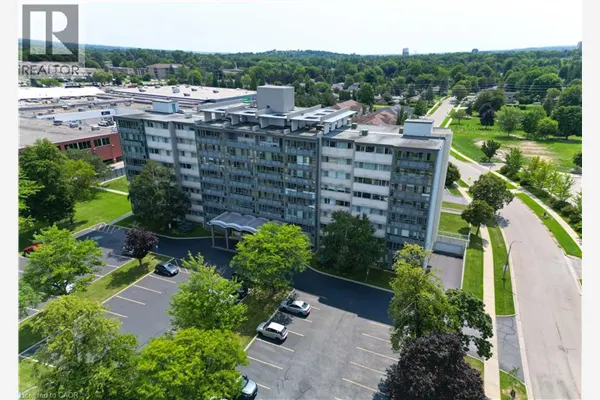 24 MIDLAND Drive Unit# 403