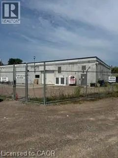 780 CONCESSION 8 Road W