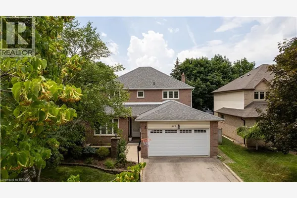 512 HAWTHORNE Crescent