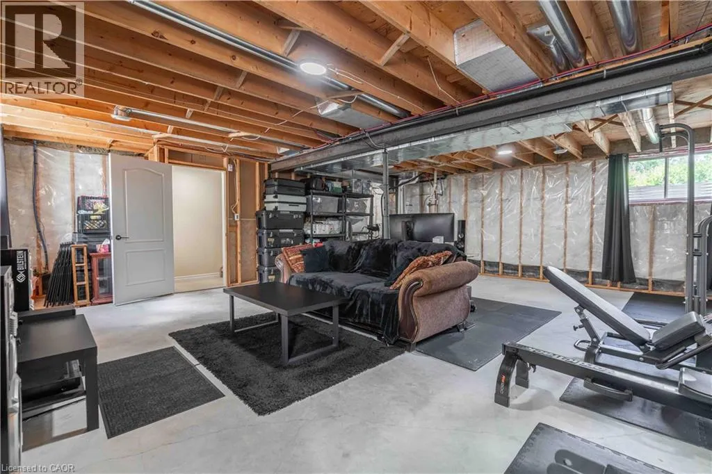 20 TRINITY Lane Unit# 20 #20