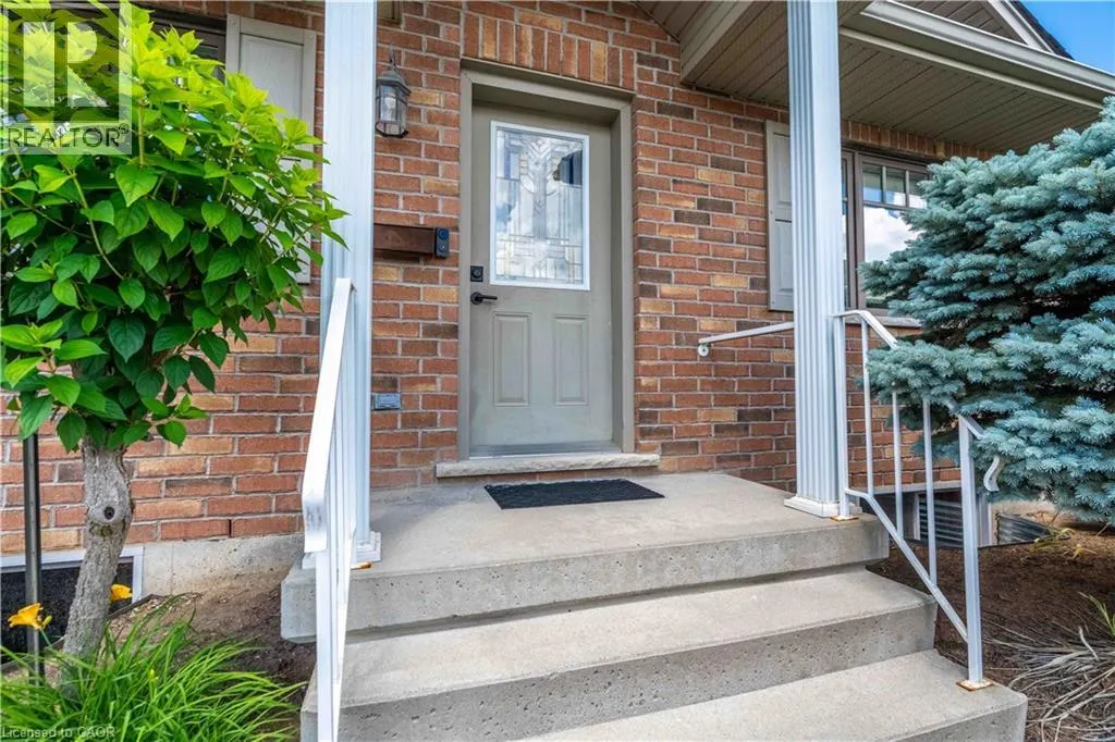 20 TRINITY Lane Unit# 20 #20