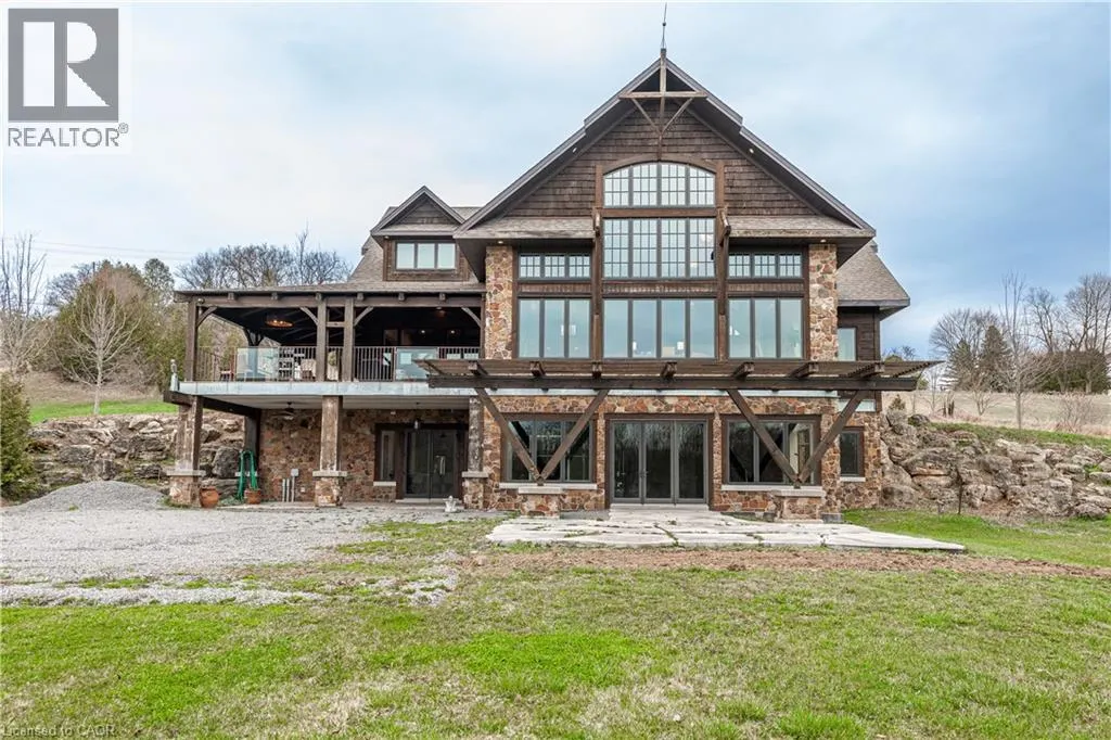 780 CONCESSION 8 Road W
