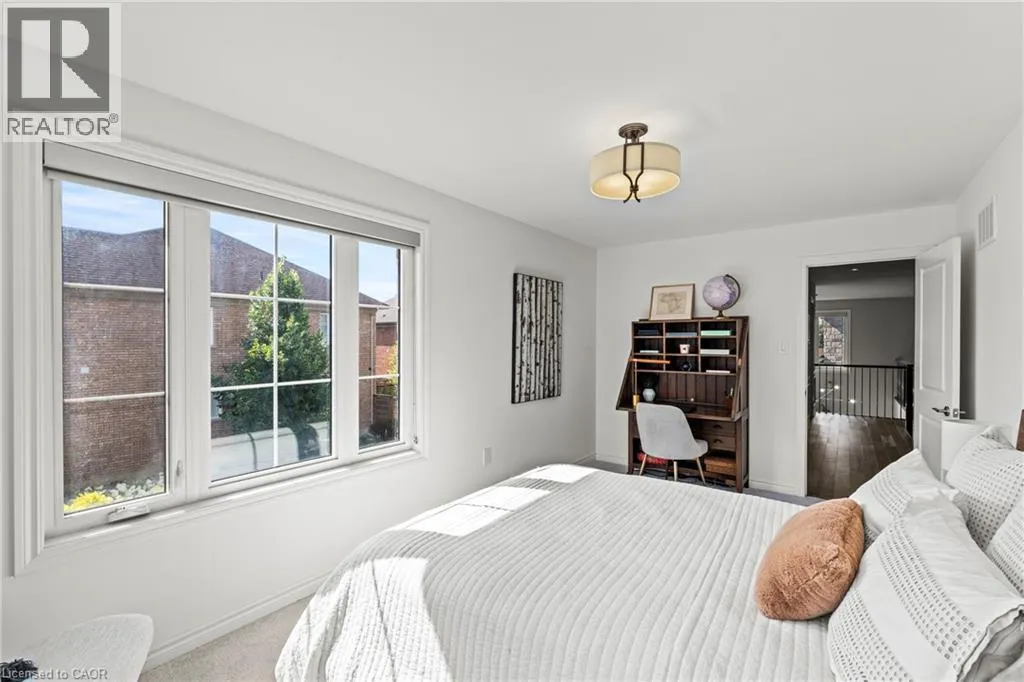 130 W JOHN Street W