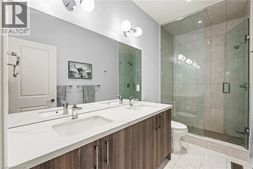 130 W JOHN Street W