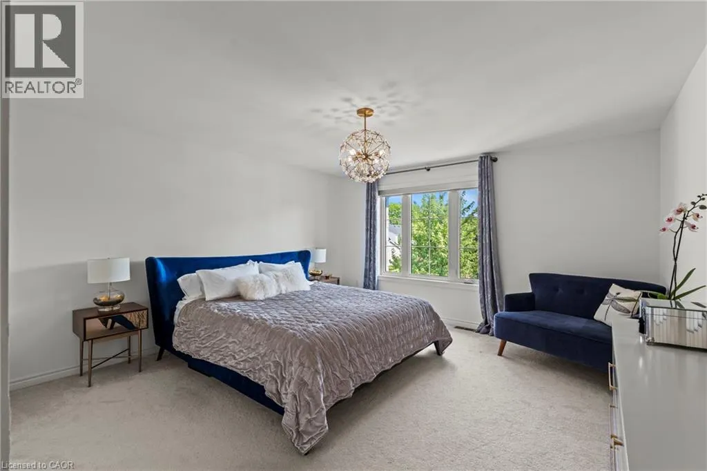 130 W JOHN Street W