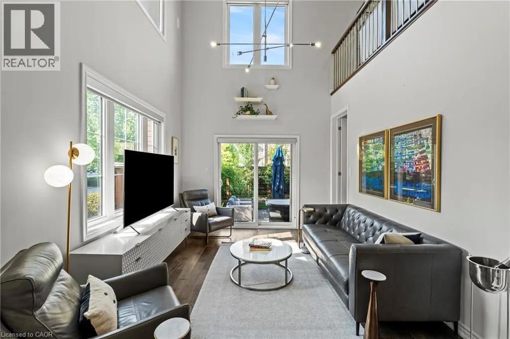 130 W JOHN Street W
