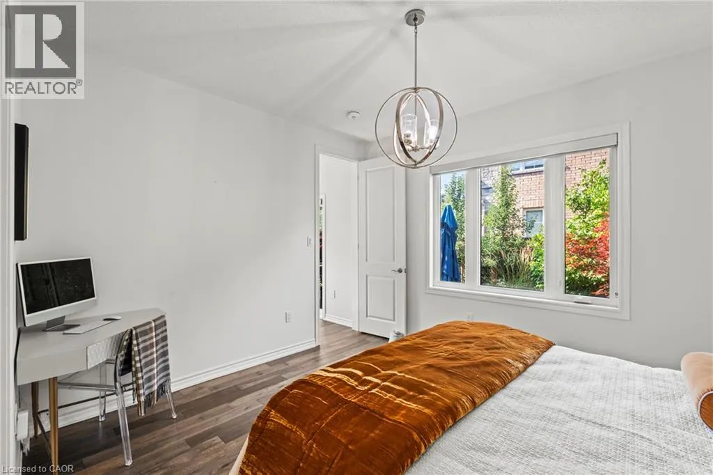 130 W JOHN Street W