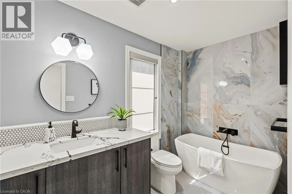 130 W JOHN Street W