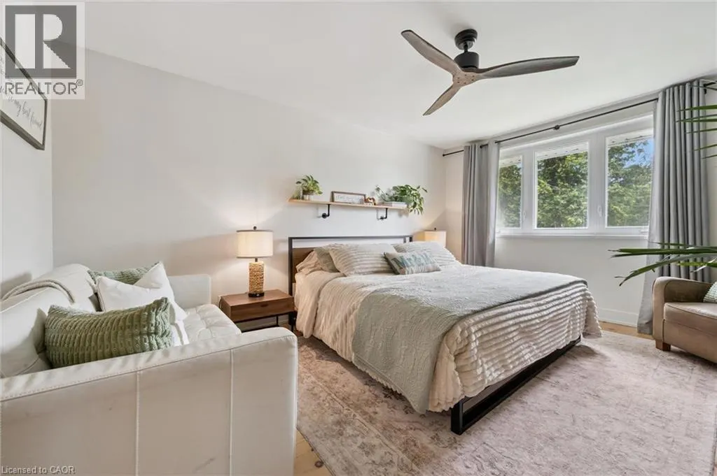 647 BRANT-WATERLOO Road