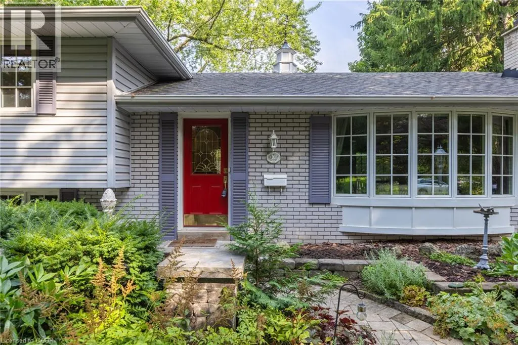 401 CAIRNCROFT Road
