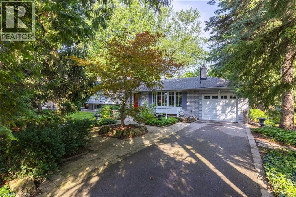 401 CAIRNCROFT Road