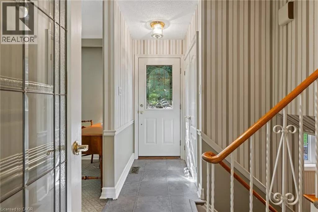401 CAIRNCROFT Road